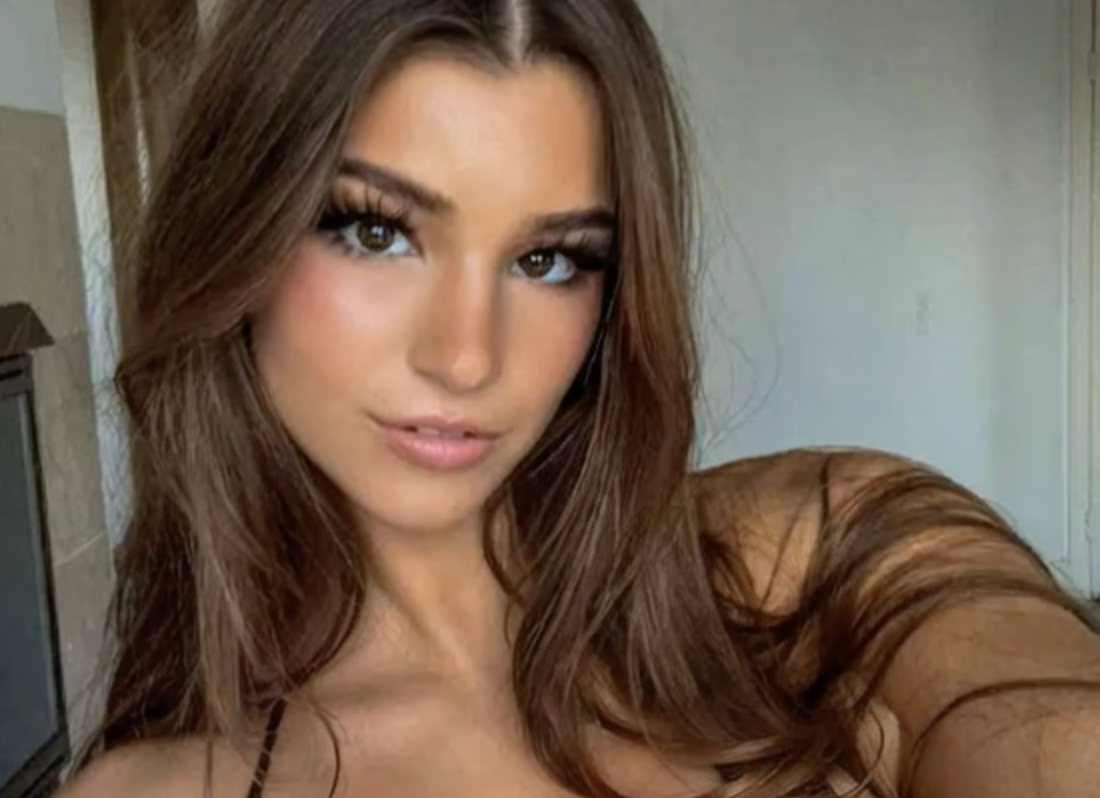 Brooke Monk Selfie Nude Huge Boobs